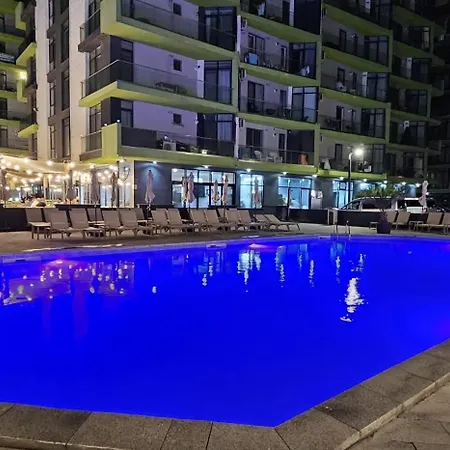 Seafront Jumeirah - Pool & 30 Metri De Plaja *