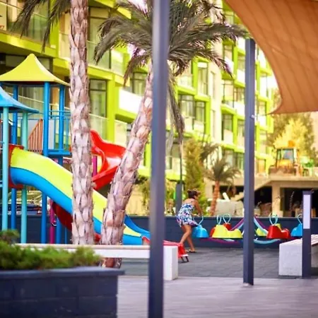 Seafront Jumeirah - Pool & 30 Metri De Plaja דירה *